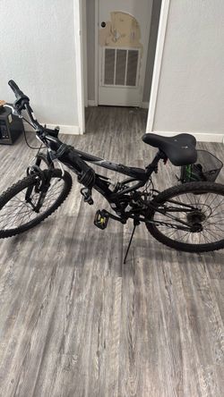 Black Mountain Bike with Rear Basket