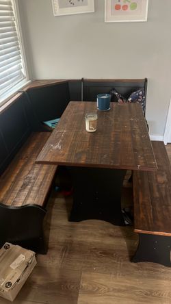 Breakfast nook table with bench
