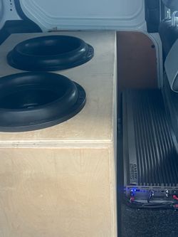 Sundown X v3 15” subs and box