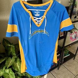 Women’s Size Medium Chargers Football Shirt 