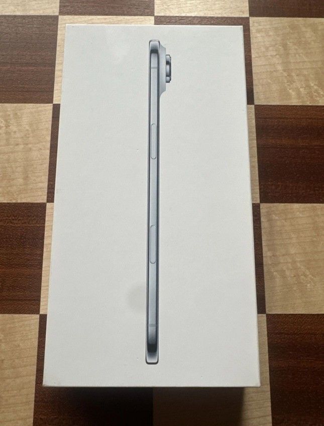 Apple iPhone Air unlocked for any carrier 256gb (other colors available) 
