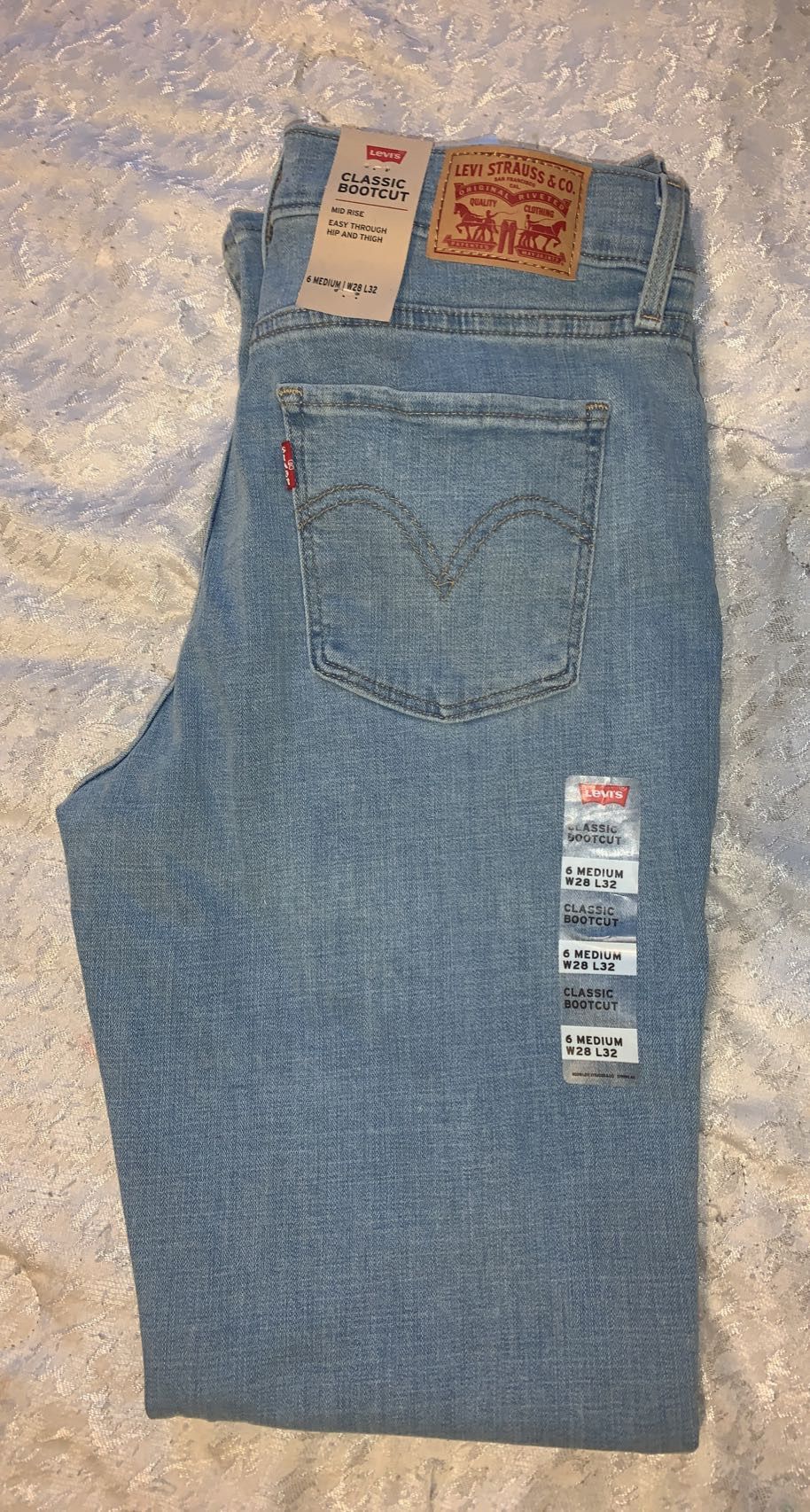 Levi’s Bootcut Jeans