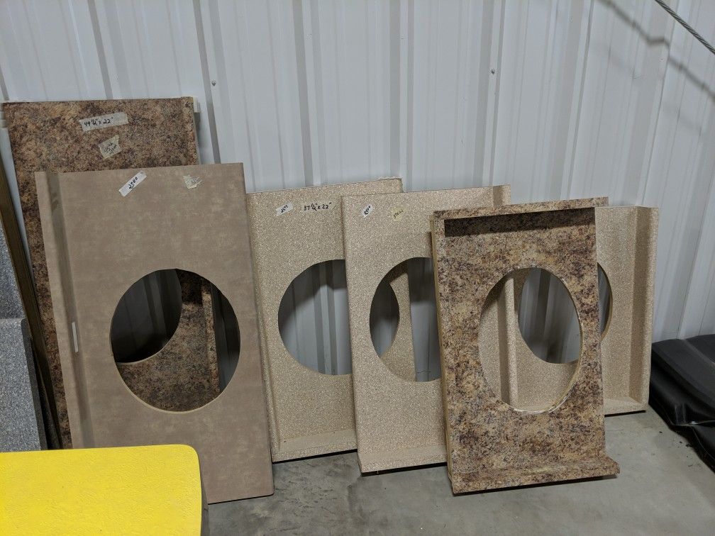 6 Laminated Vanity Tops