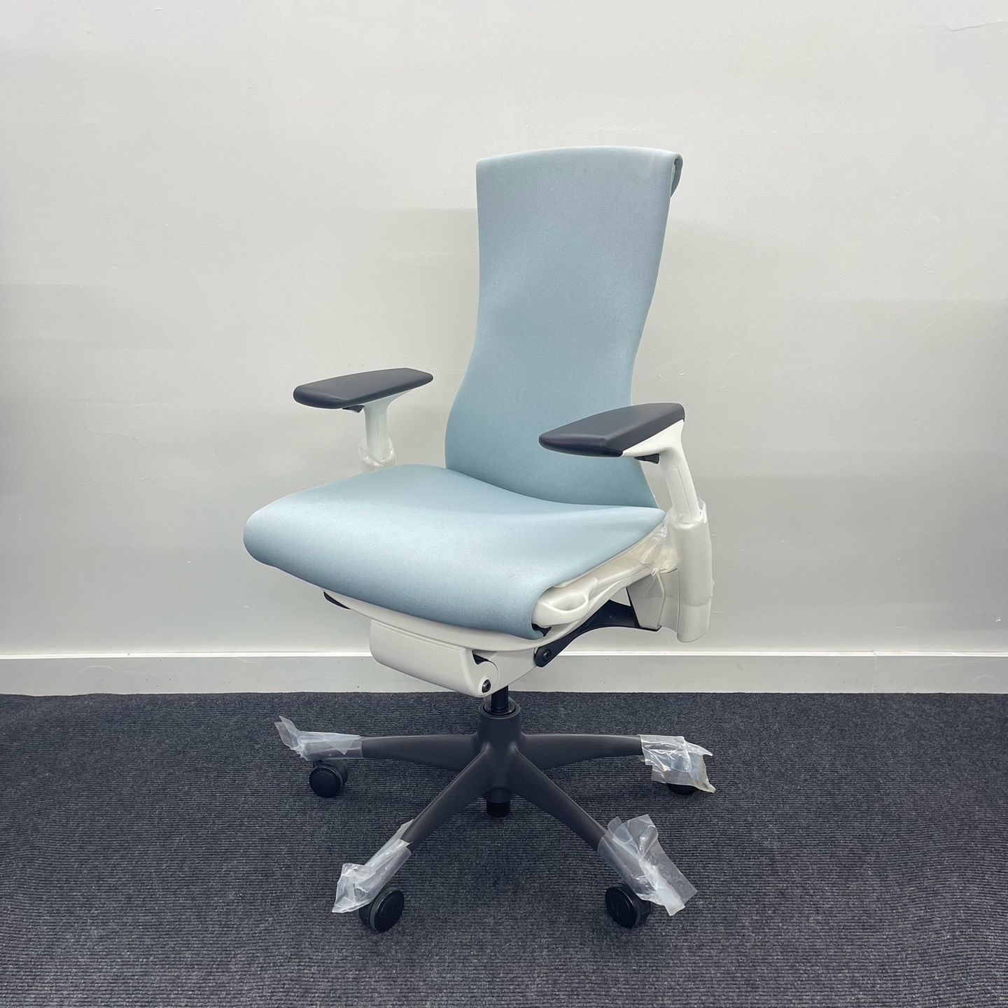 🔥🔥BRAND NEW🔥🔥 HERMAN MILLER  EMBODY OFFICE CHAIR 