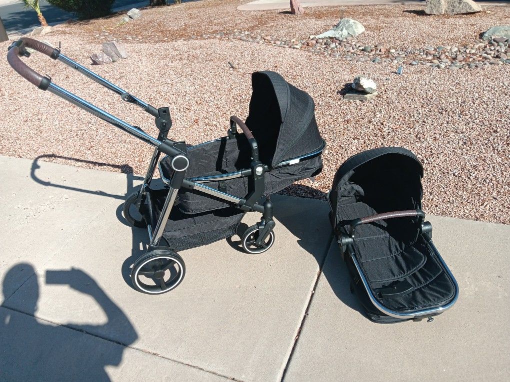 $300 Amazon Baby Stroller Asking $150 Brand New