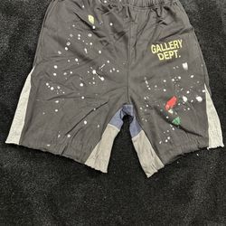 GALLERY DEPT. SHORTS