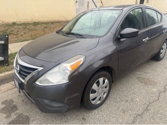 2015 Nissan Versa SV