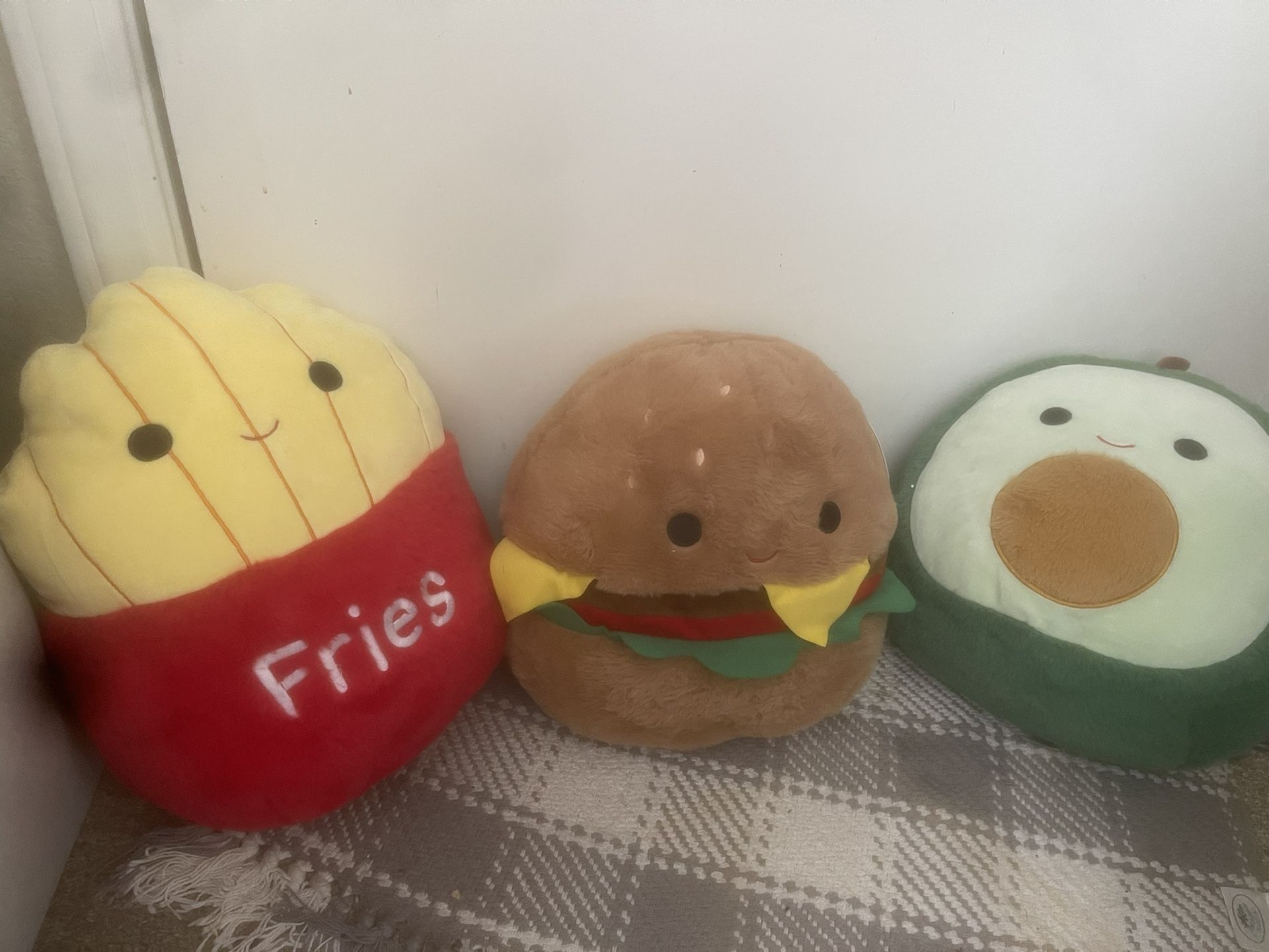 Set Of 3 Small Squishmellows