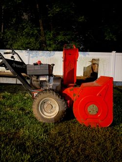 ARIENS SNOWTHROWER
