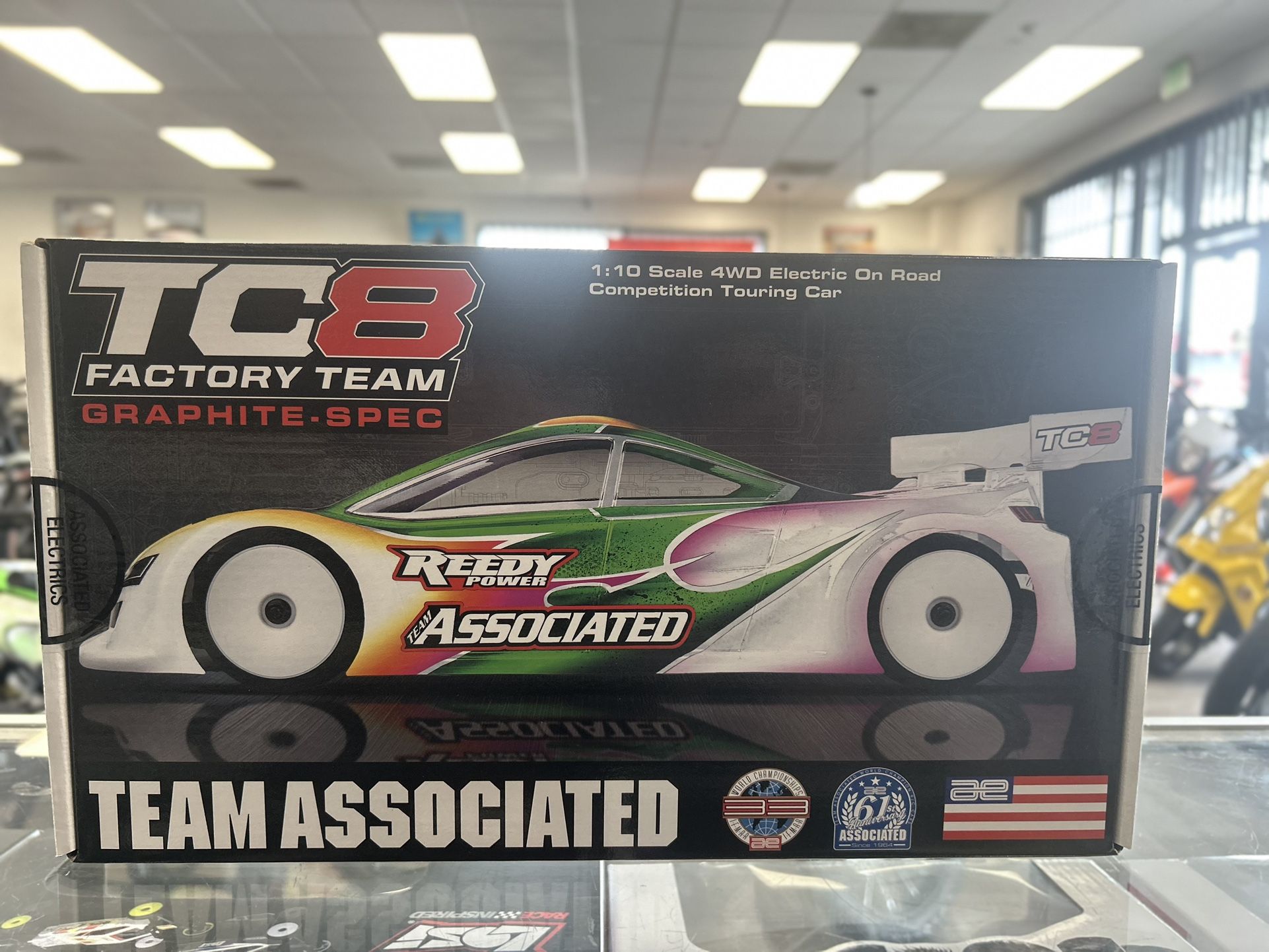 Team Associated TC8 1/10 4WD On Road Competition Touring Car