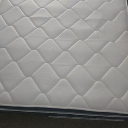 Queen Bed Frame And Mattress 