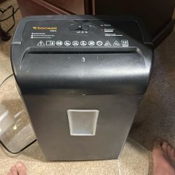 Papper Shredder