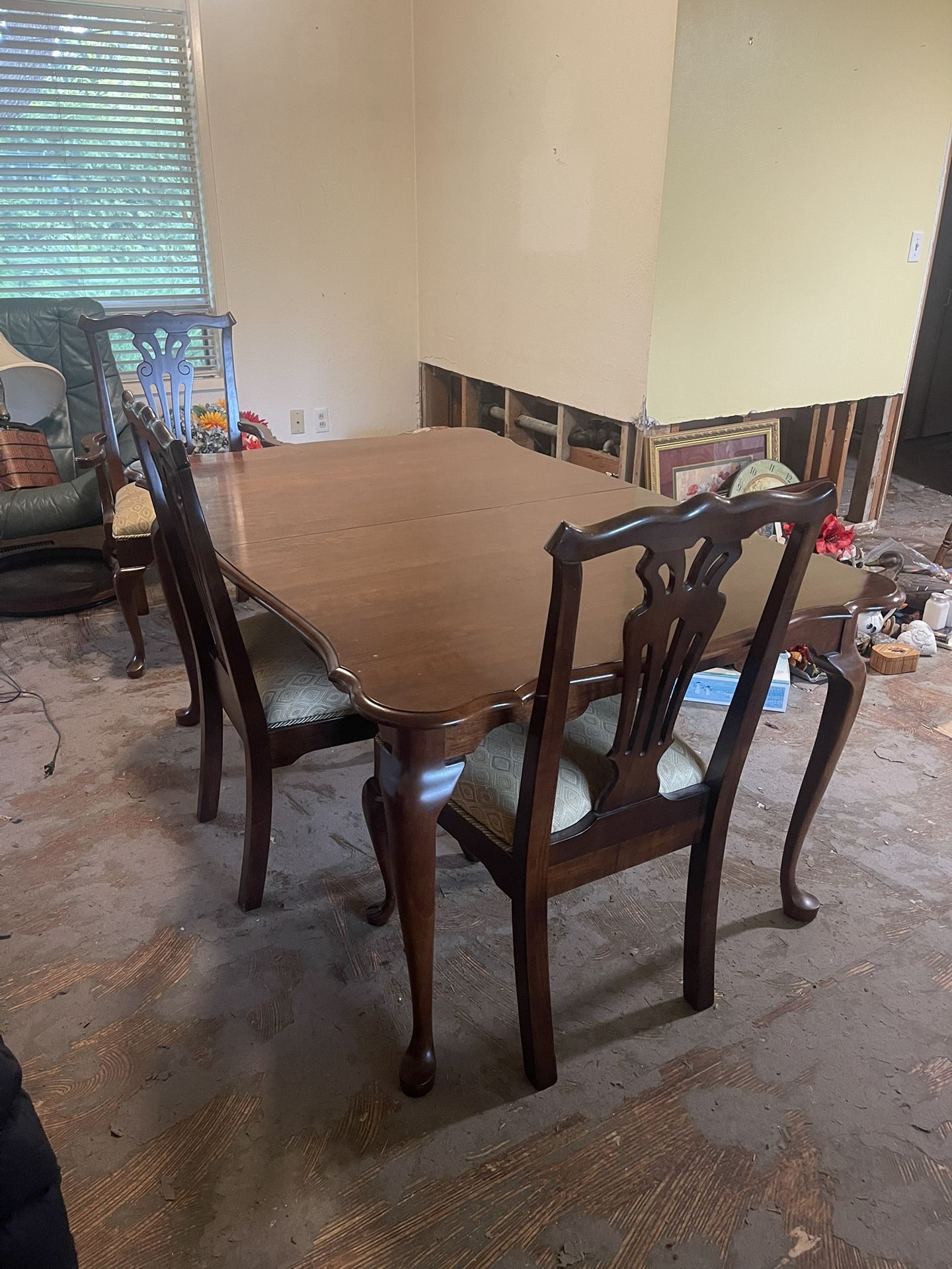 Solid Wood Dining Table and Four Chairs 