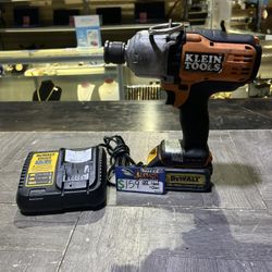 Klein Tools 7/16” impact with battery and charger pick up only  