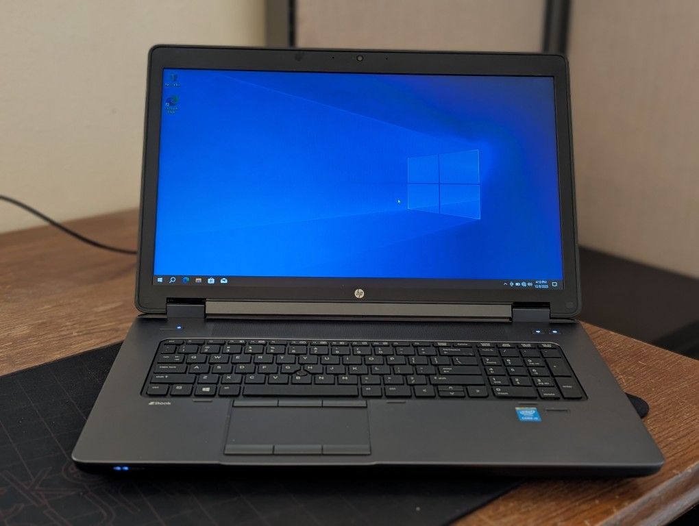 HP ZBook 17 G2 Intel Core i5 4210M Nvidia Quadro K1100M Workstation Laptop