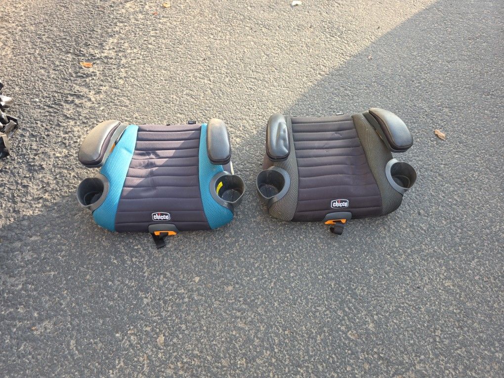 Chico Booster Seat (2)