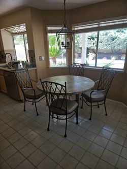 High quality indoor/outdoor set. Heavy metal and leather