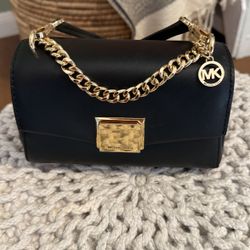 MK Purse 