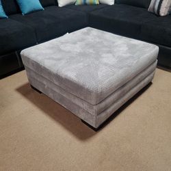 Large Ottoman