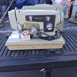Sears. Kenmore Sewing Machine 