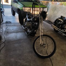 1967 Ironhead 4 Speed  Hard Tail Springer Front End