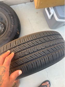 215/70R 14 tires almost brand new