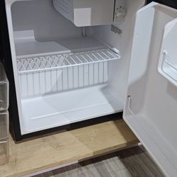 Mini Fridge For Sale