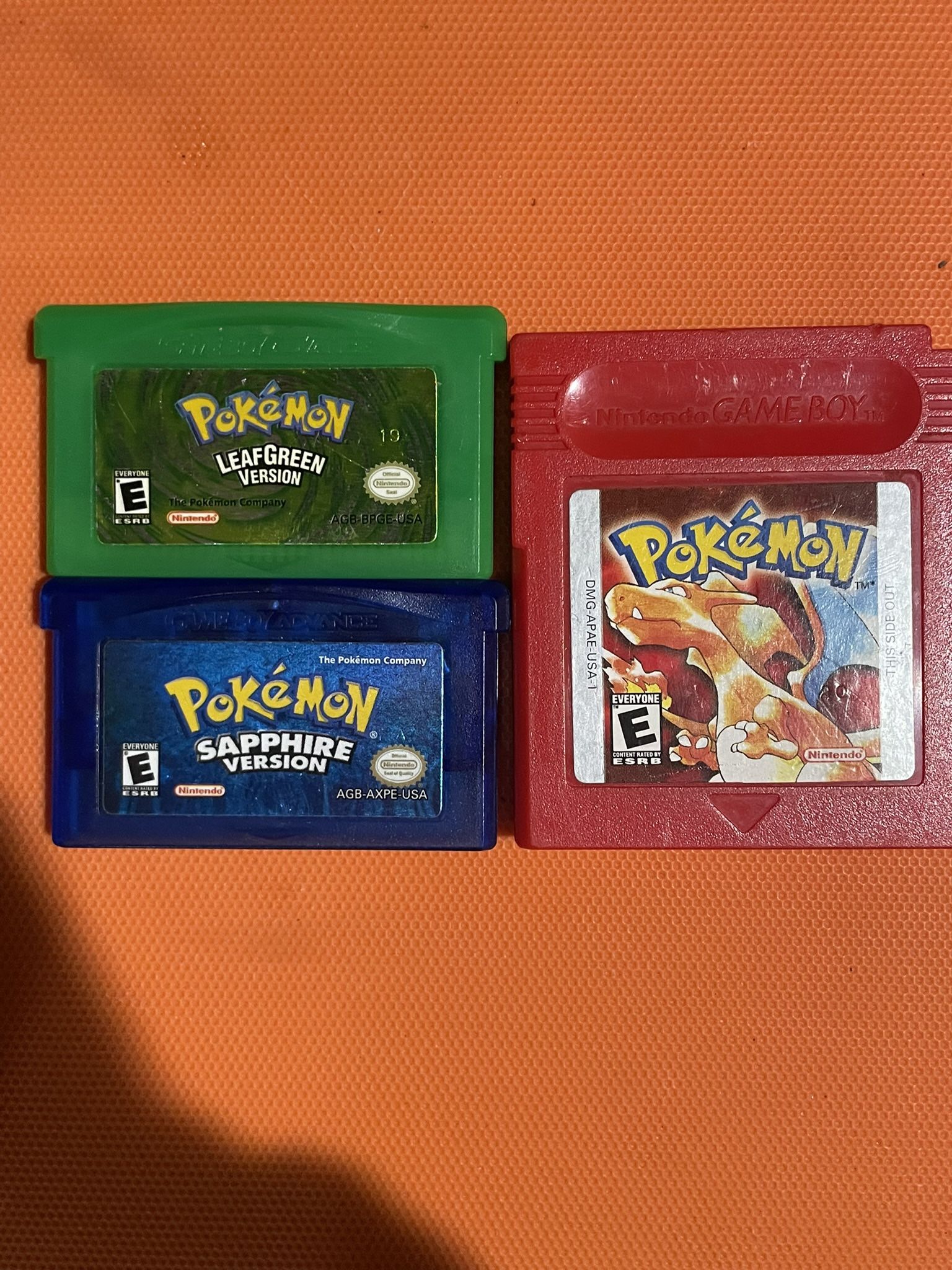 GAMEBOY POKEMON FIRE RED (Original) // GB ADVANCED Sapphire