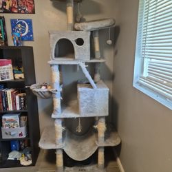 Cat tree