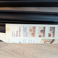 Black Display Shelfs