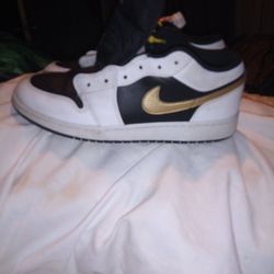 🇺🇸👟"Michael Jordan"Air Jordan Nikes. Sneakers Shoes Sizes( 7-Y )$45.65