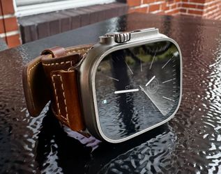 Apple Watch Ultra 1st Gen 49mm GPS + Cellular- Excellent Condition! 