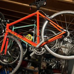 Klein Quantum Pro Road Bike - Hand Made Beauty!  