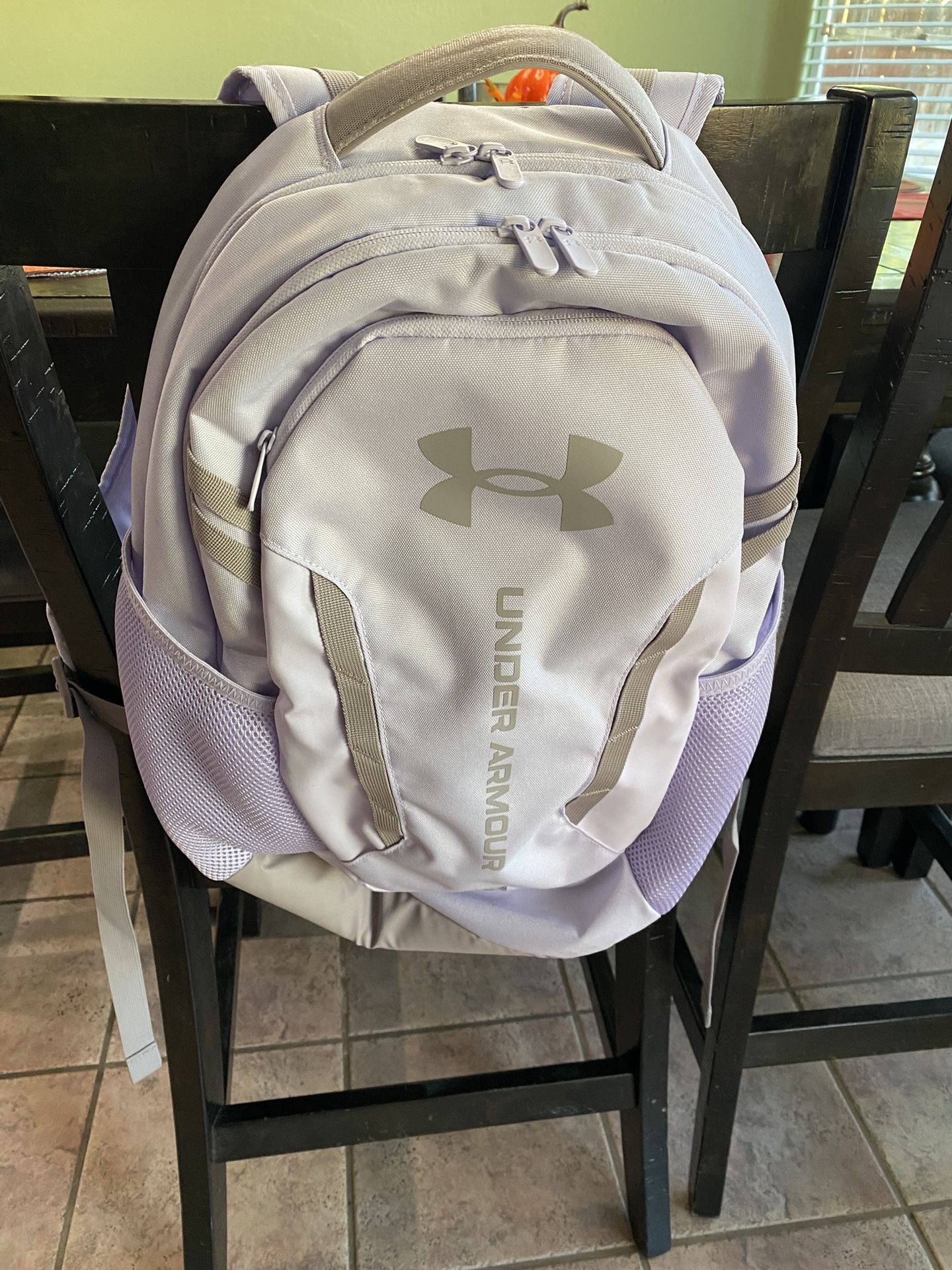 UNDER ARMOUR BACKPACK