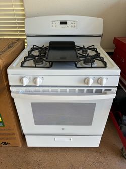 GE Stove