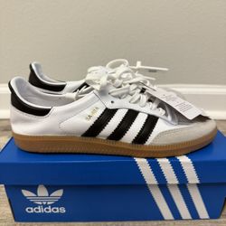 Brand New Adidas Samba Devon Size 6M/8W