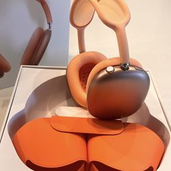 Apple AirPods Max orange