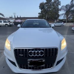 Audi Q7 2013 Supercharger 