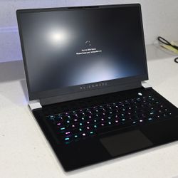 Alienware x15 R1 15.6” 360hz RTX 3070 Gaming Laptop