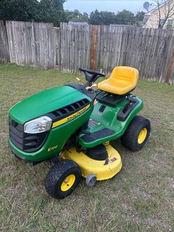 2020 John Deere E100 riding lawnmower