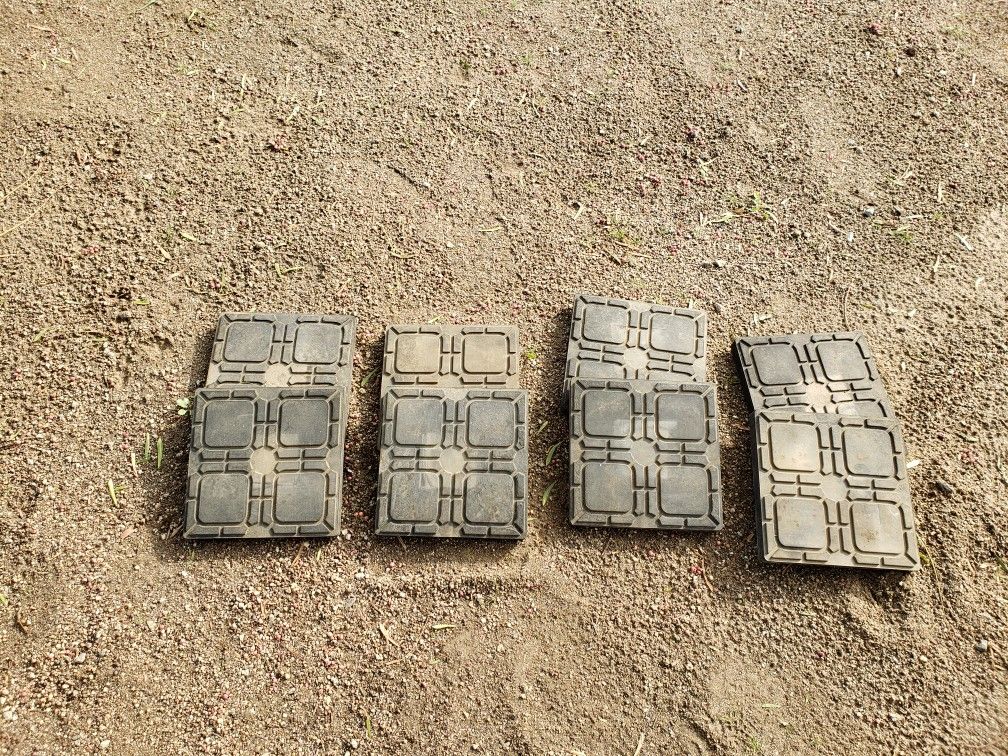 Flex Pads, Leveling Blocks and RV Jack Pads
