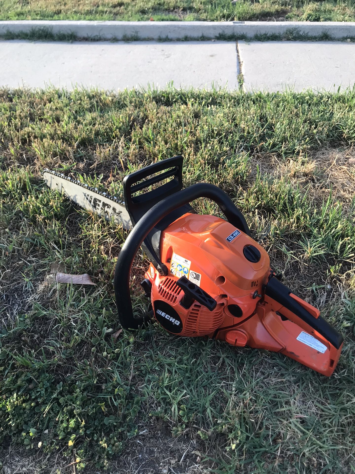 Husqvarna 490 chainsaw deals