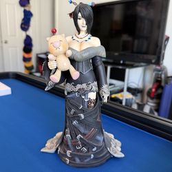Lulu Final Fantasy X Statue