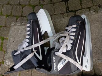 Used Boy's Hockey Skates