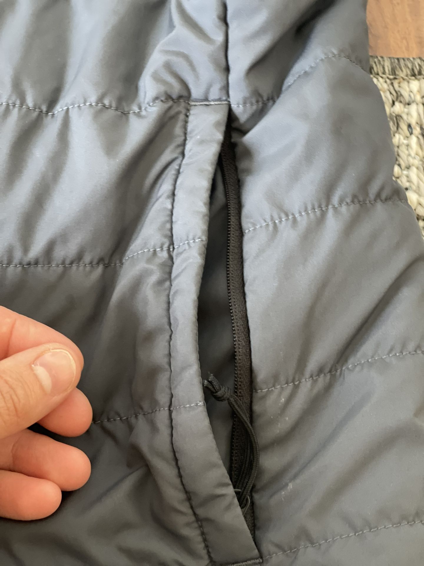 The North Face Two Side Men’s Winter Jacket Puffer Size M Men's clothing