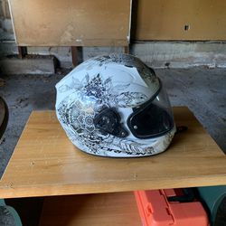 Ladies Motorcycle Helmet