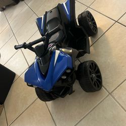 Power Wheels Quad 