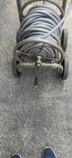 Hose cart and hose