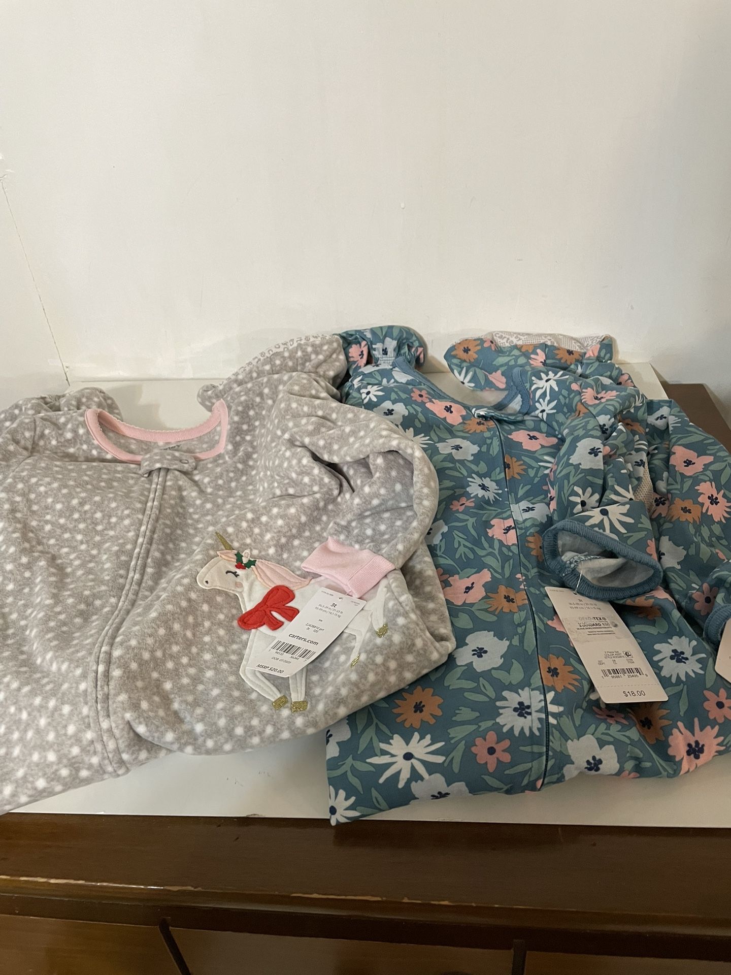 Pajamas Size 3T Never Used