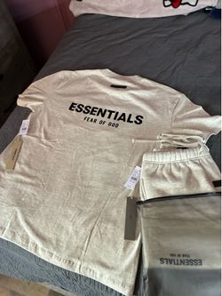 Essential shirts size medium
